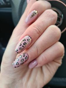 Фотография Naz Nail Lounge 2