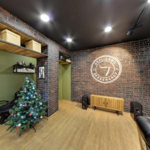 Фотография Hooligans barbershop 4
